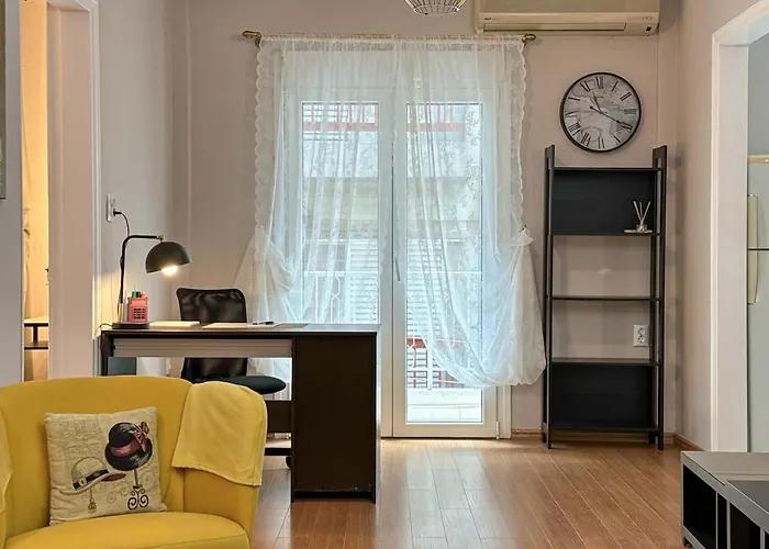 Apartment Rebecca's Philoxenia Thessaloniki